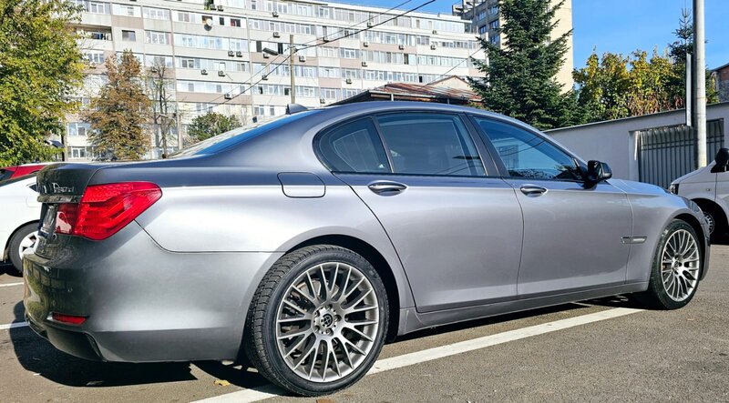 BMW Seria 7